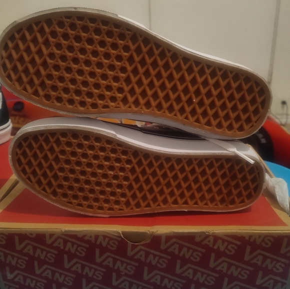 Vans high tops bundle sz 6.5(Men) 8(Women) - Picture 5 of 14